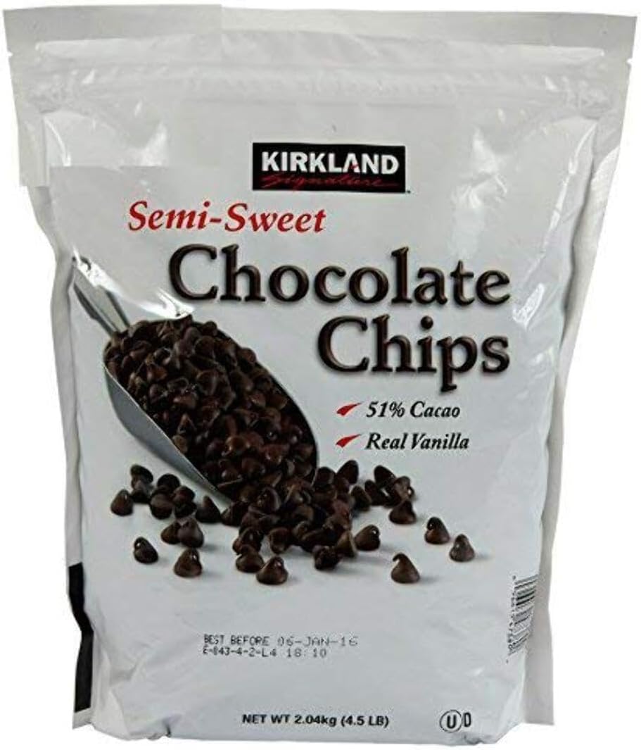 Kirkland Signature Semi-Sweet Chocolate Chips 2.04kg, (Pack of 1)