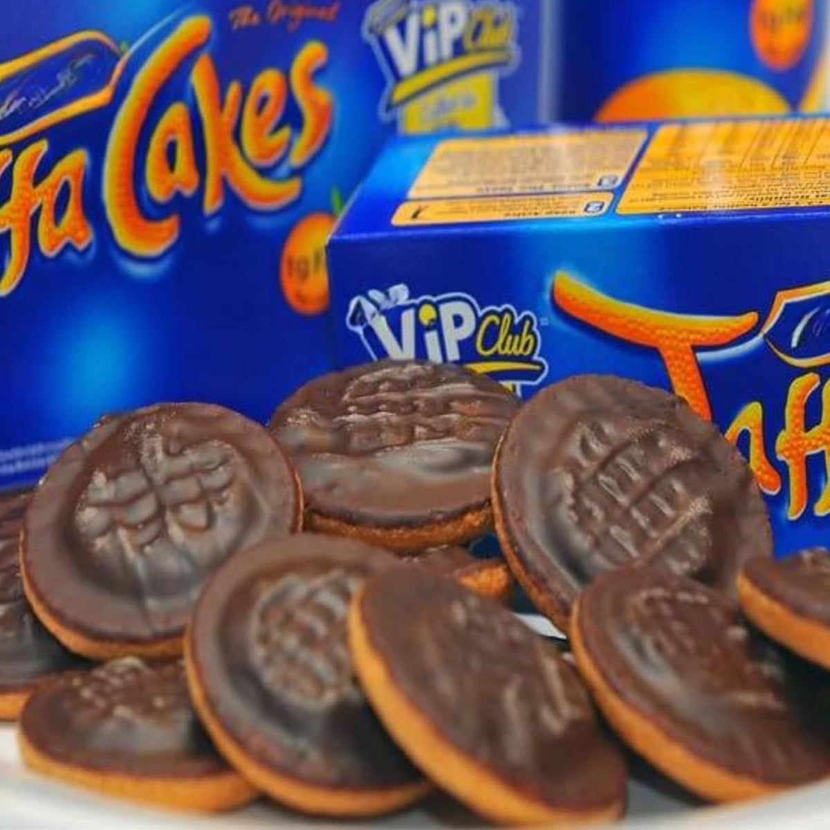 McVitie's The Original Jaffa Cakes Snack Packs - Bulk Display Box (20 x 4 Cakes)