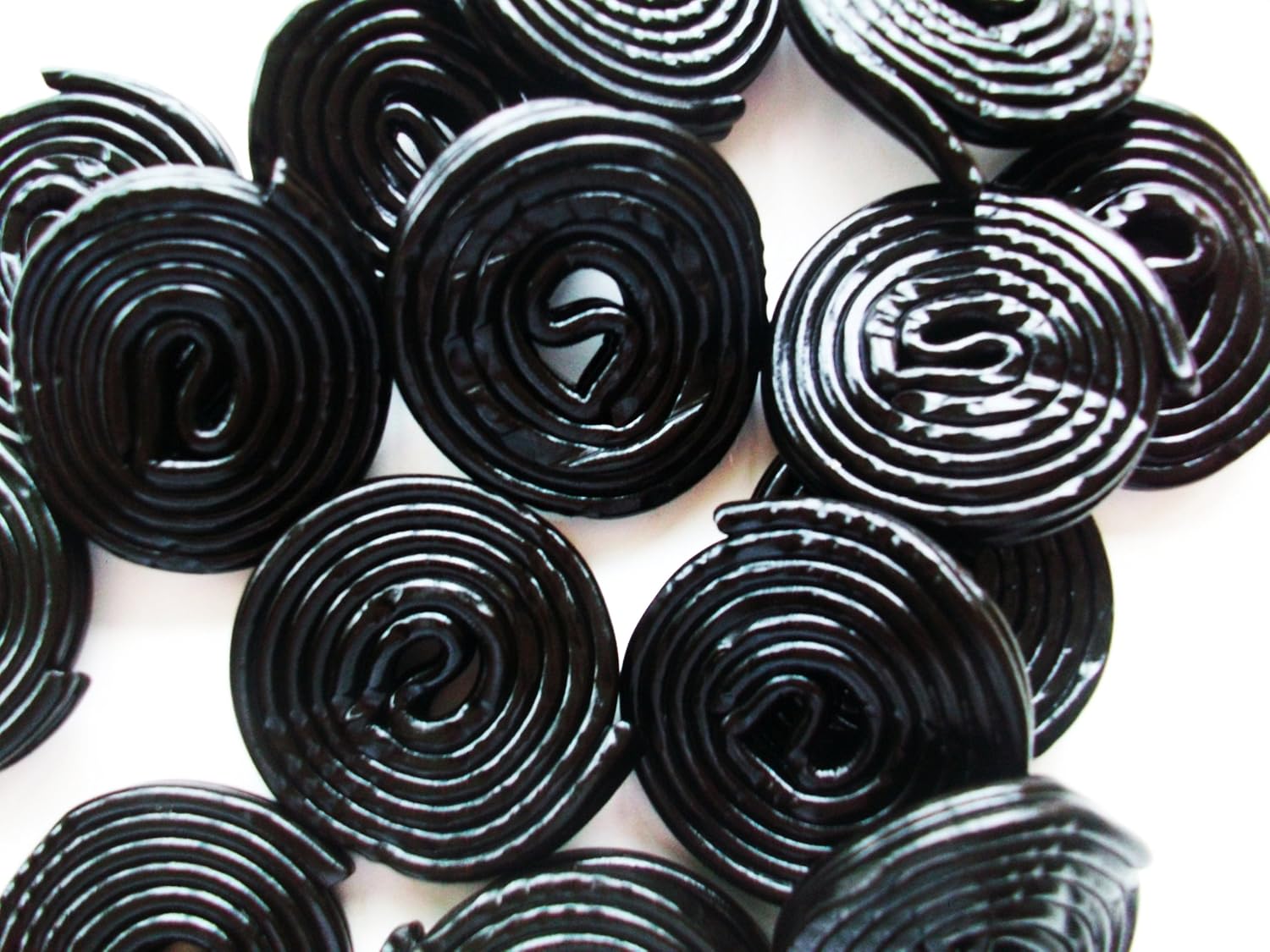 Celco Liquorice Wheels 1kg bag